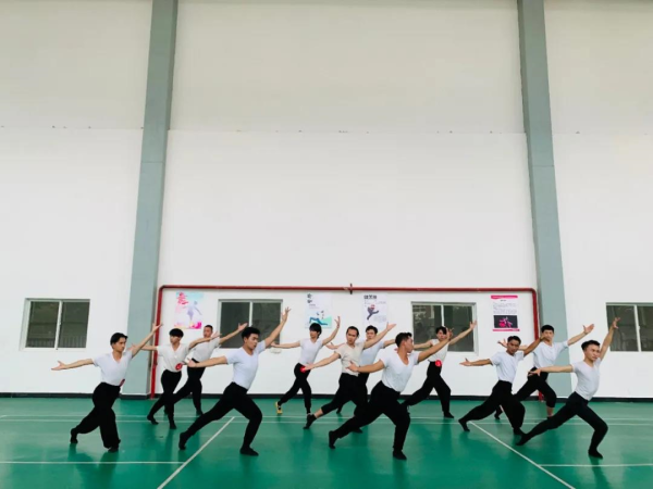 【.png 学院动态|beat365正版唯一官网必一舞蹈专业课期末考试活动 第 7 张