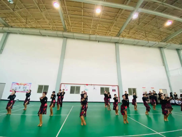 d.png 学院动态|beat365正版唯一官网必一舞蹈专业课期末考试活动 第 11 张