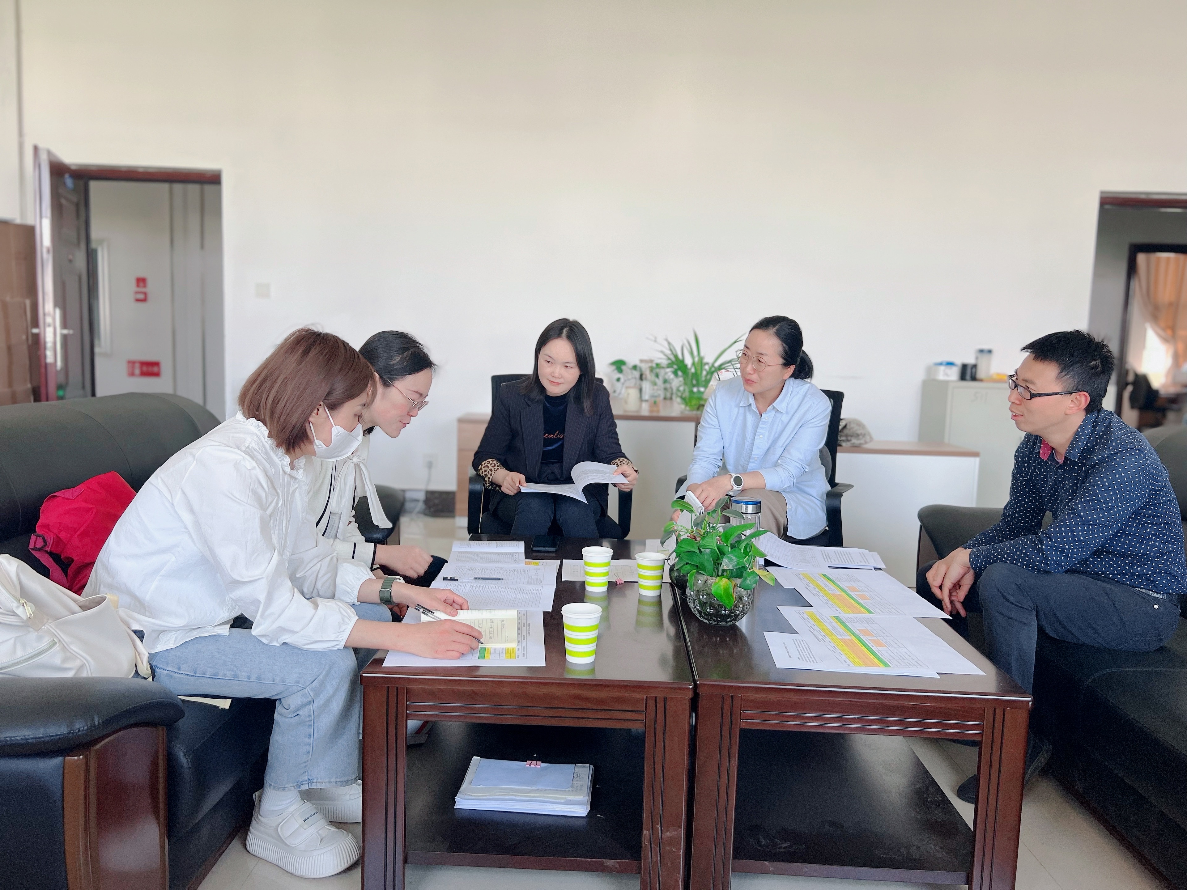 beat365官网康复专业一行人赴云南中医药大学走访调研交流 第 1 张