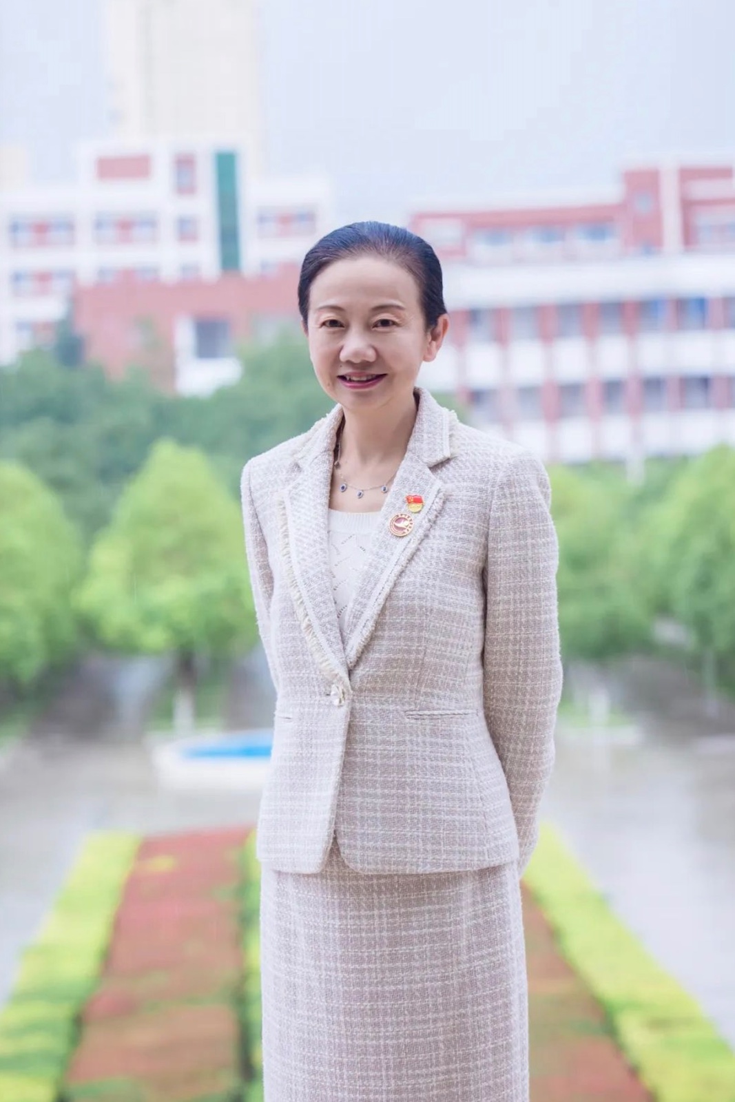 2000+同学的“何妈妈”,她是云南省最美高校辅导员! 第 2 张 2000+同学的“何妈妈”,她是云南省最美高校辅导员! 第 2 张