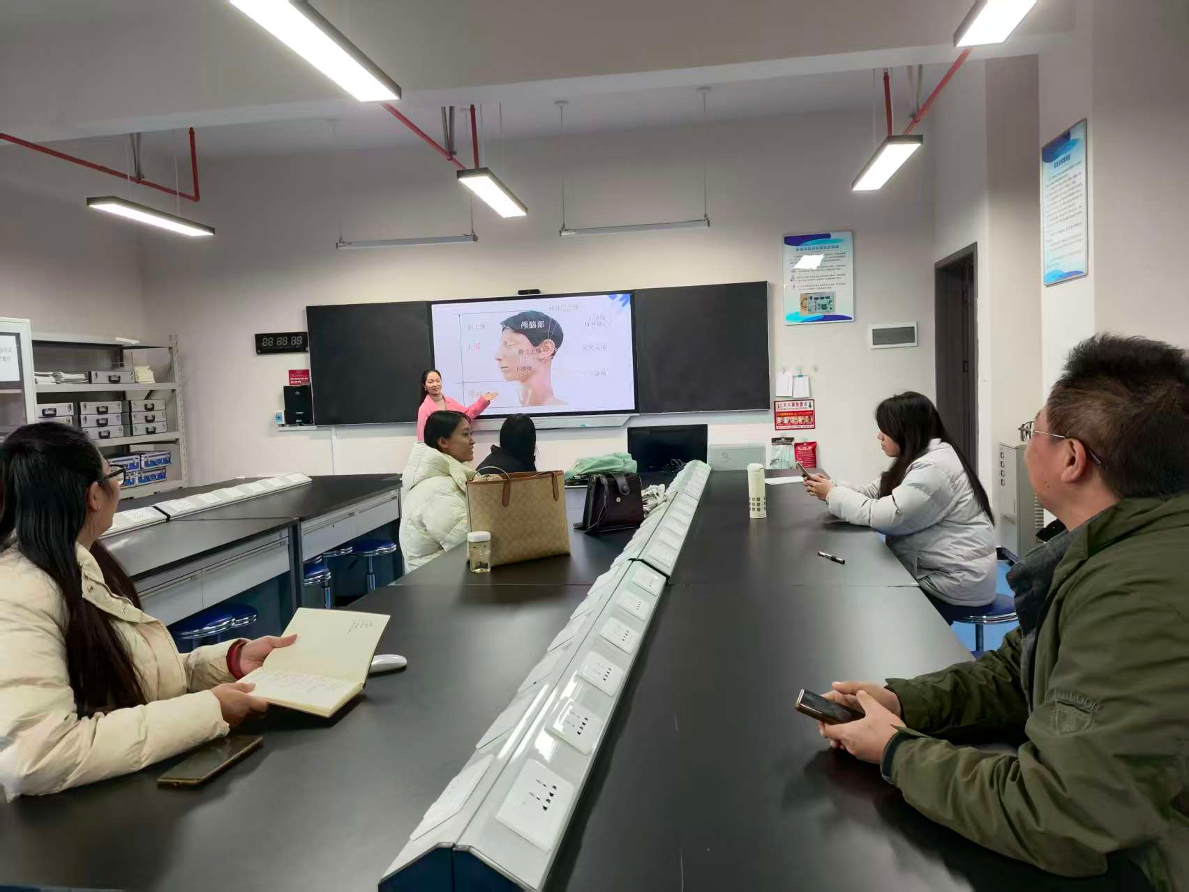 13.png 13.png