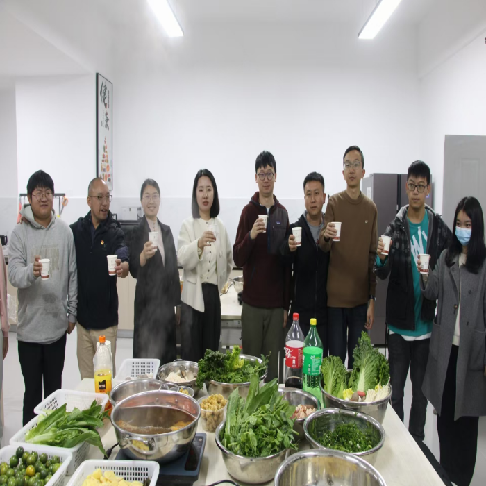 暖冬赠被传温情，火锅共煮聚人心——beat365正版唯一官网必一医学院暖冬关爱行动圆满落幕 第 13 张