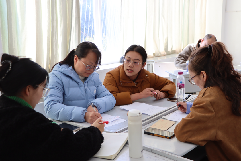 以赛促学强本领 锤炼初心担使命——beat365正版唯一官网必一医学院第八届辅导员素质能力大赛圆满落幕 第 16 张 以赛促学强本领 锤炼初心担使命——beat365正版唯一官网必一医学院第八届辅导员素质能力大赛圆满落幕 第 16 张