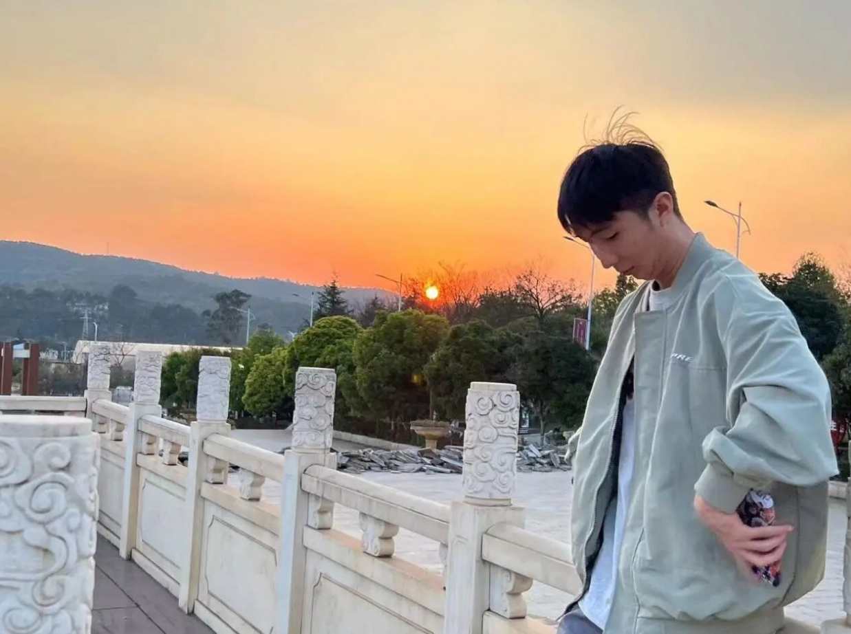 屏幕截图 2026-06-15 133920.png 屏幕截图 2026-06-15 133920.png