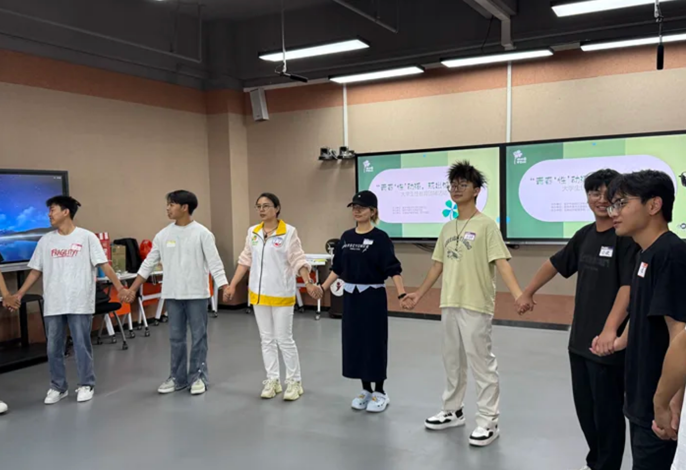 屏幕截图 2026-08-05 170554.png 屏幕截图 2026-08-05 170554.png