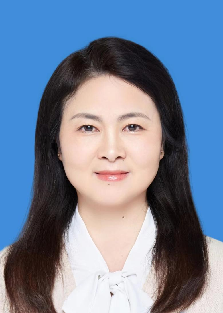张慧.png 张慧.png