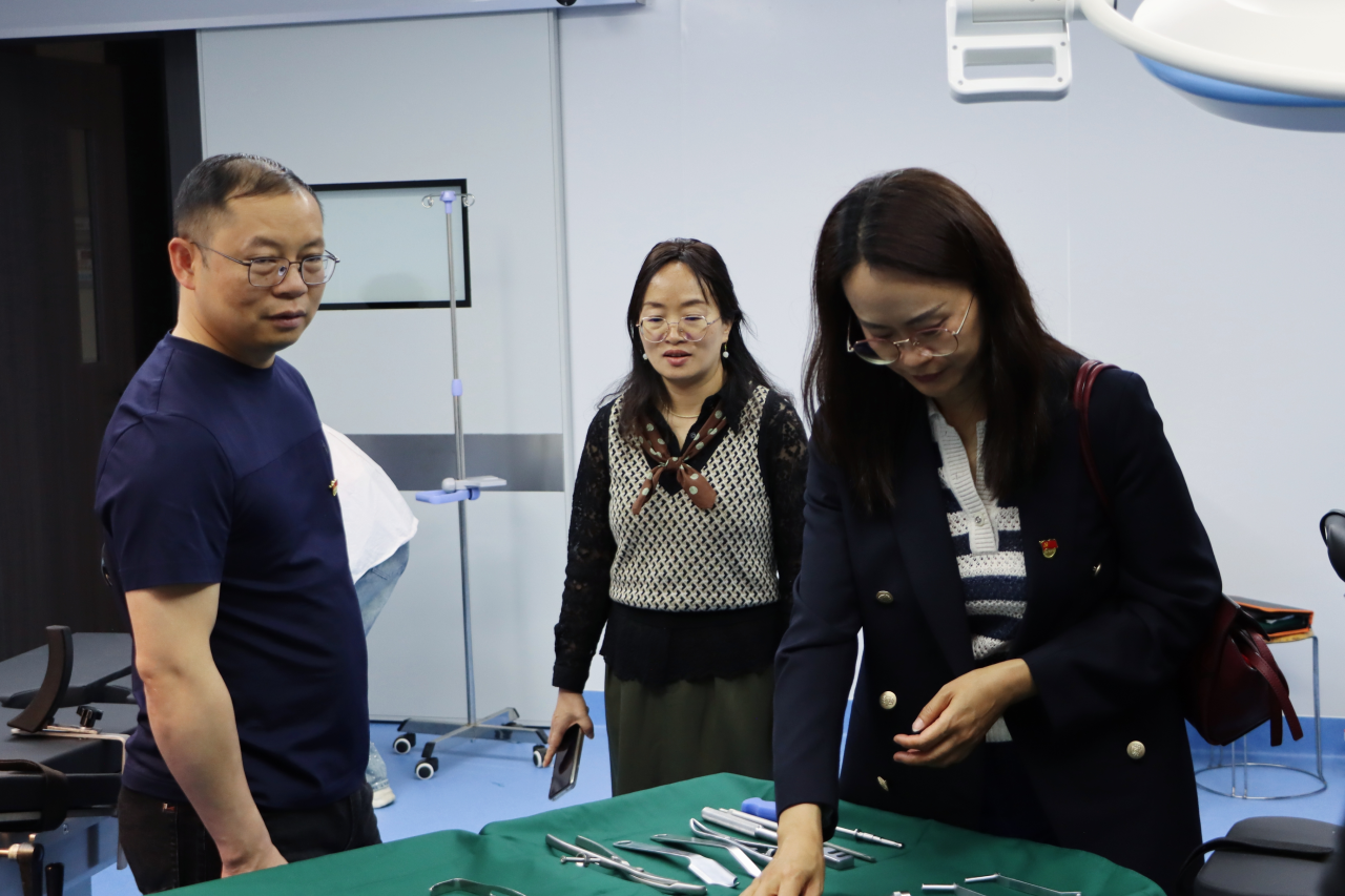 党建联学聚合力 医教融合促发展 ——石林天奇医院党支部与beat365正版唯一官网必一医学院党总支开展党建联学联建活动 第 2 张
