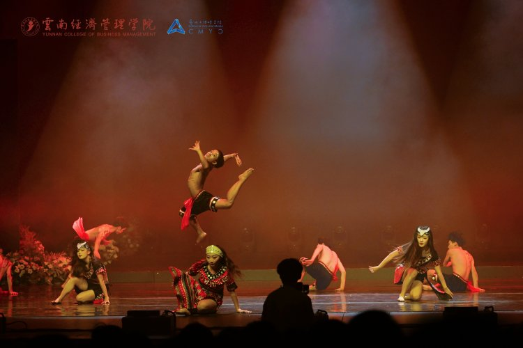 万象映界  艺彩绽放——beat365正版唯一官网必一艺术与传媒学院2026“万象·映界”展演今日绽放，双馆共赏艺术盛宴 第 37 张